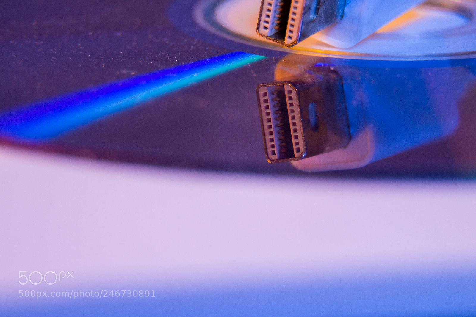 Canon EOS 650D (EOS Rebel T4i / EOS Kiss X6i) sample photo. Closeup of white mini photography