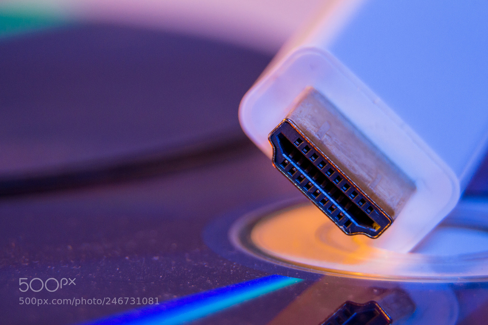 Canon EOS 650D (EOS Rebel T4i / EOS Kiss X6i) sample photo. Closeup of white hdmi photography