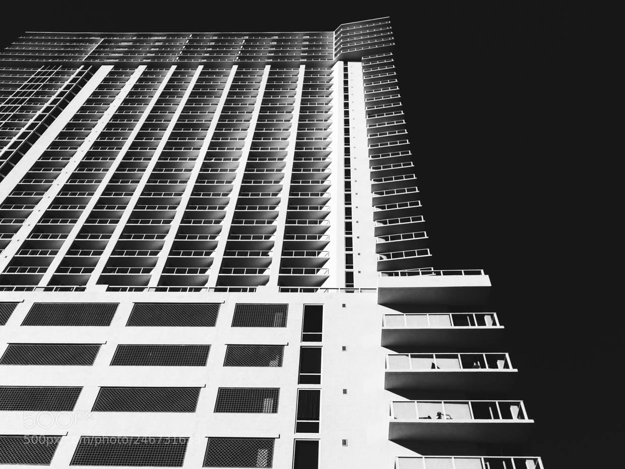 Apple iPhone 5s sample photo. Sunny isles, florida photography
