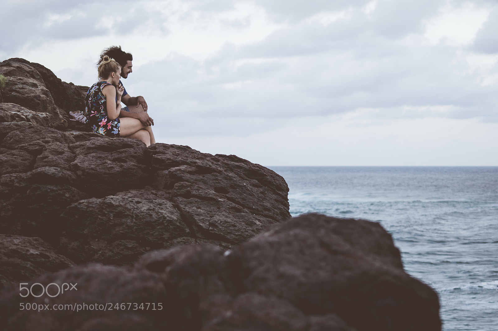 Sony a7 II sample photo. Couple on the rocks photography