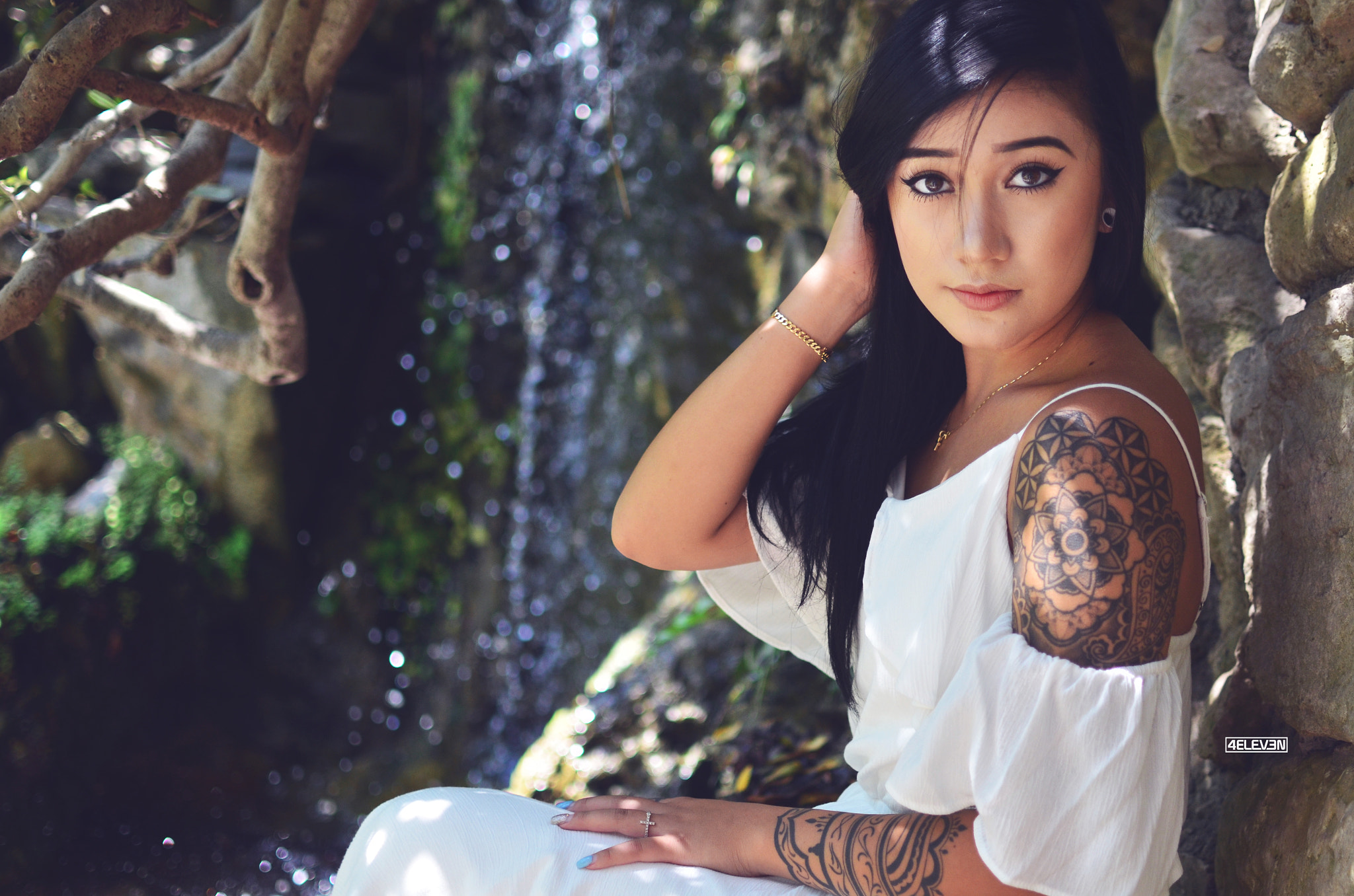 Nikon D7000 + Nikon AF-S DX Nikkor 35mm F1.8G sample photo. Outdoor beauty portrait with jaquie photography