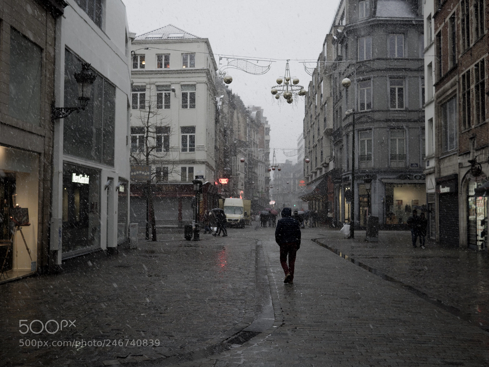 Olympus OM-D E-M10 sample photo. Brussels in the snow. photography