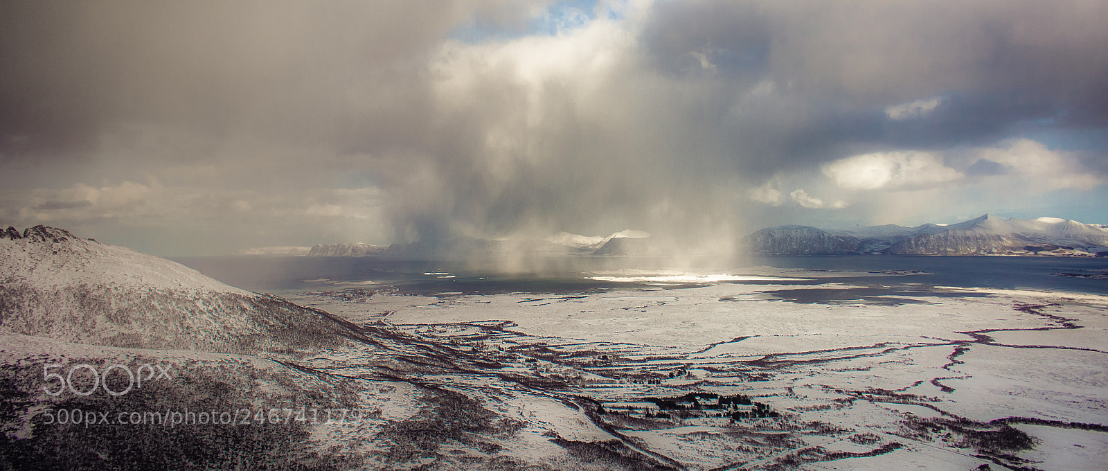 Canon EOS 7D sample photo. Snowfall photography
