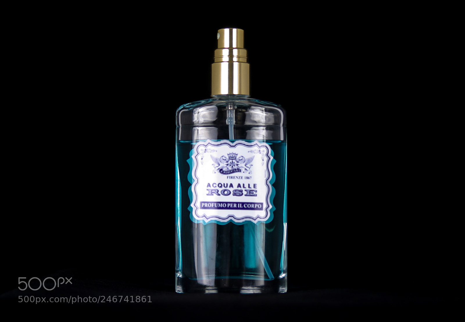 Canon EOS D60 sample photo. Reflective object photography
