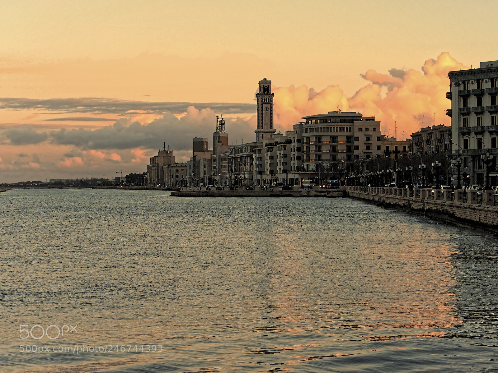 Olympus PEN E-PL3 sample photo. Bari, italy. photography