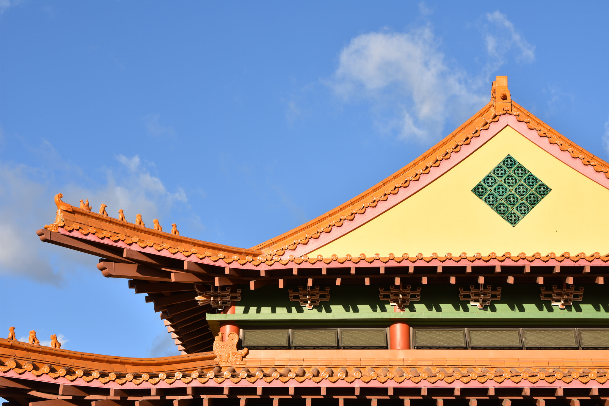 Sigma 17-50mm F2.8 EX DC OS HSM sample photo. Chinese new year @ buddhist temple photography