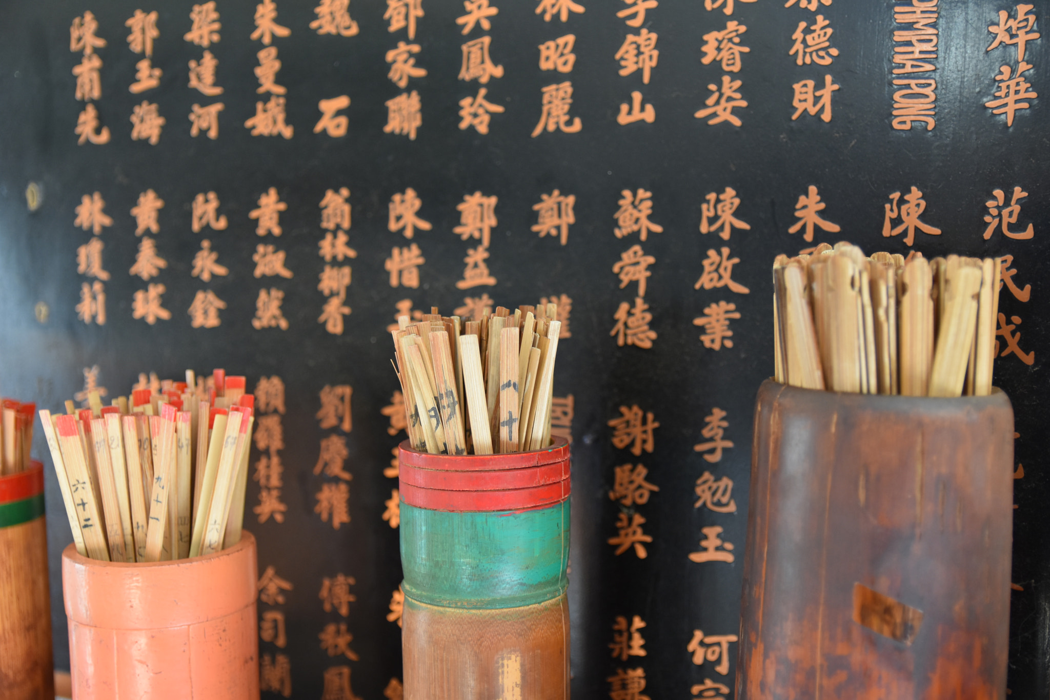 Sigma 17-50mm F2.8 EX DC OS HSM sample photo. Chinese new year @ buddhist temple photography