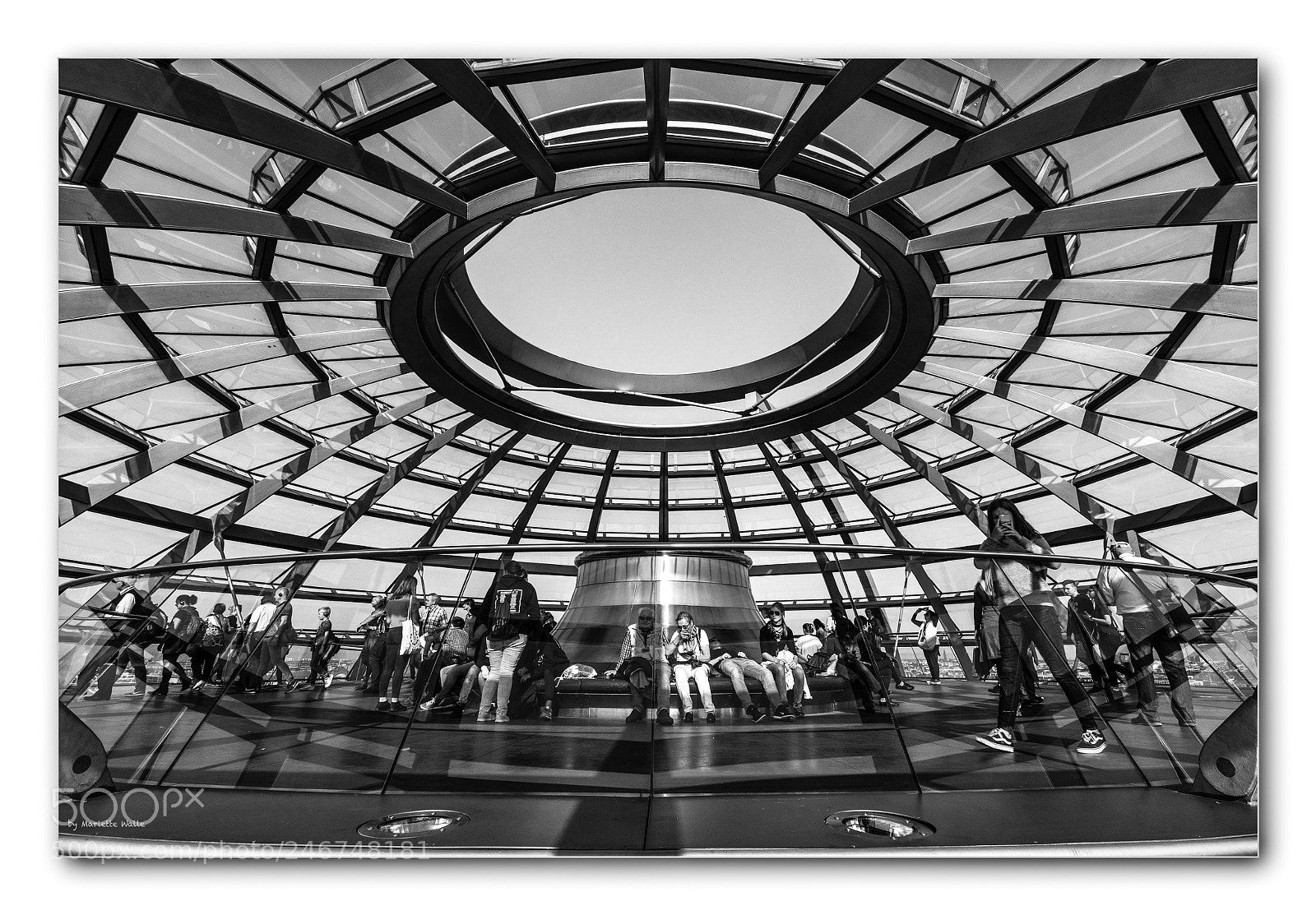 Canon EOS M5 sample photo. Under the glass dome photography