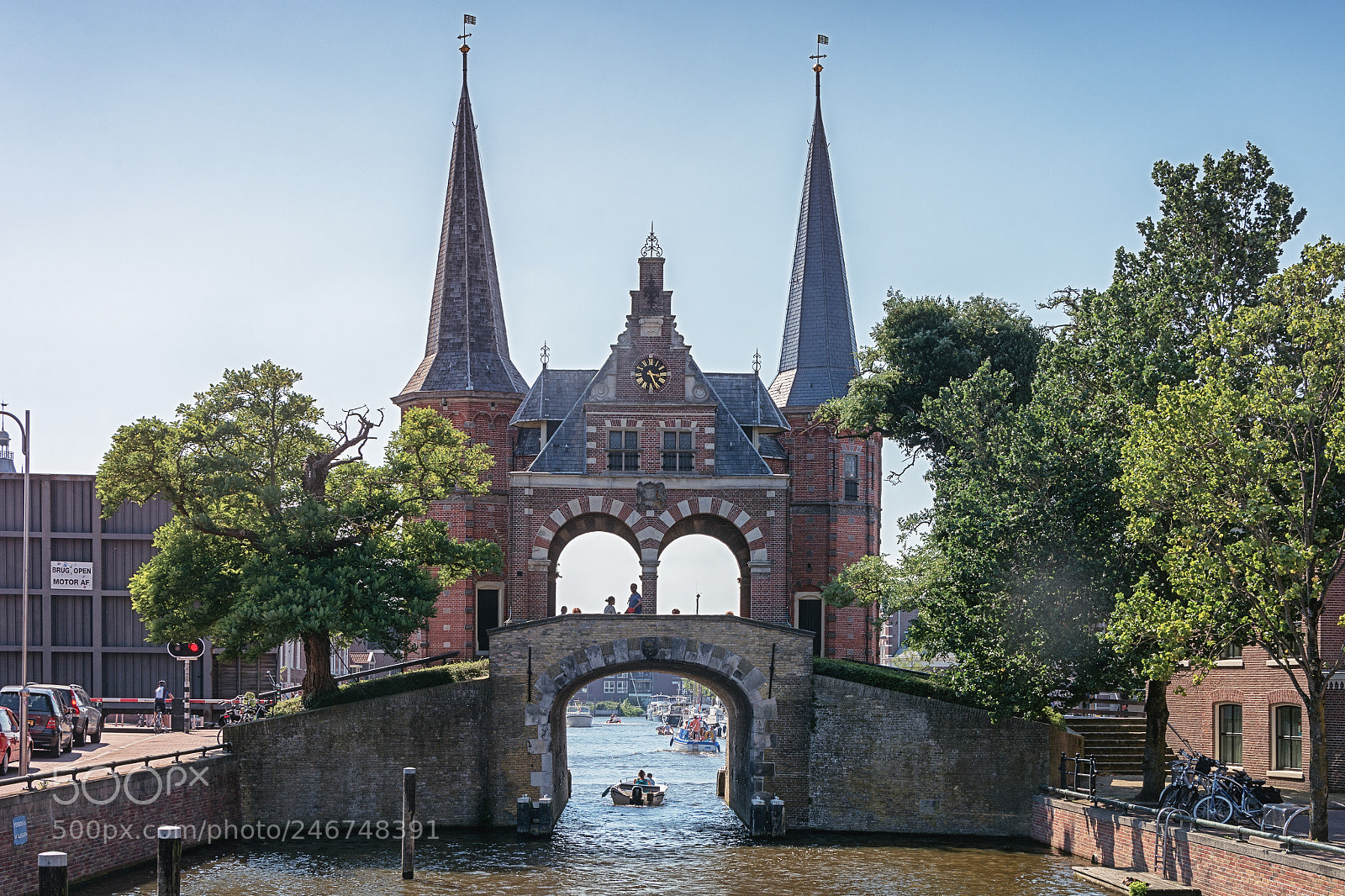 Nikon D7100 sample photo. De sneeker waterpoort... photography