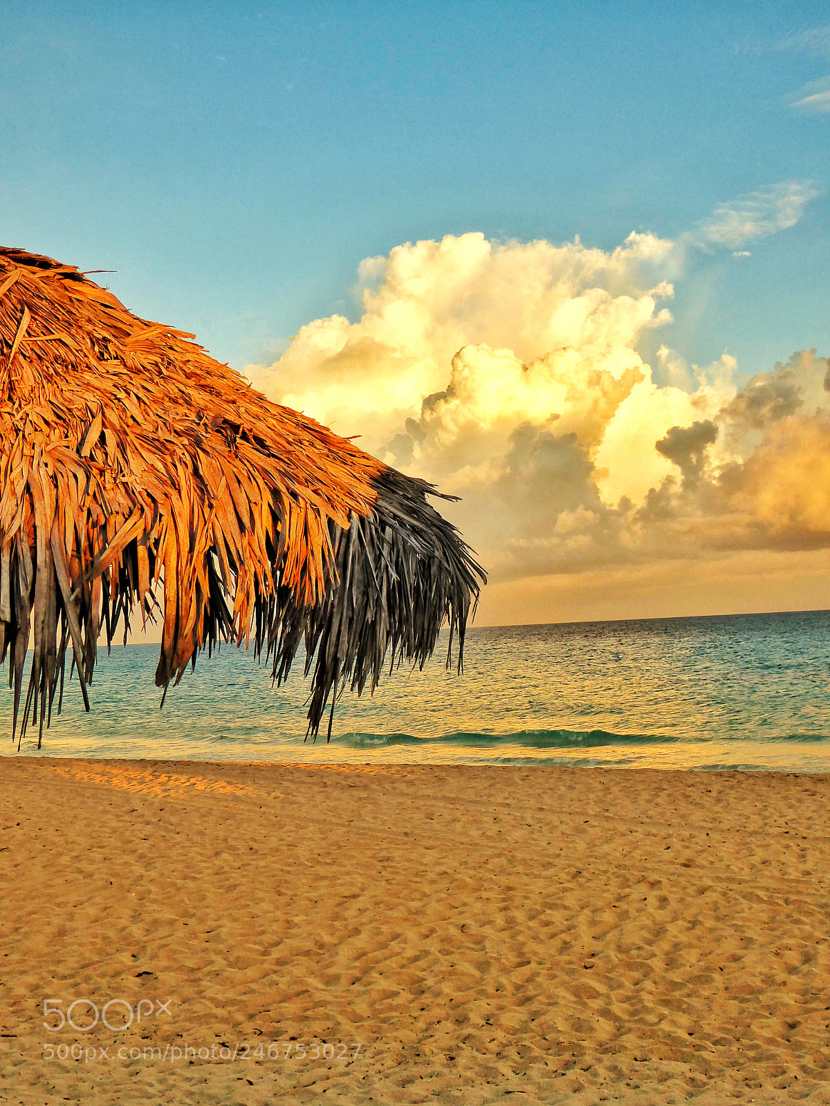 Panasonic DMC-TZ71 sample photo. Sun parasol at varadero photography