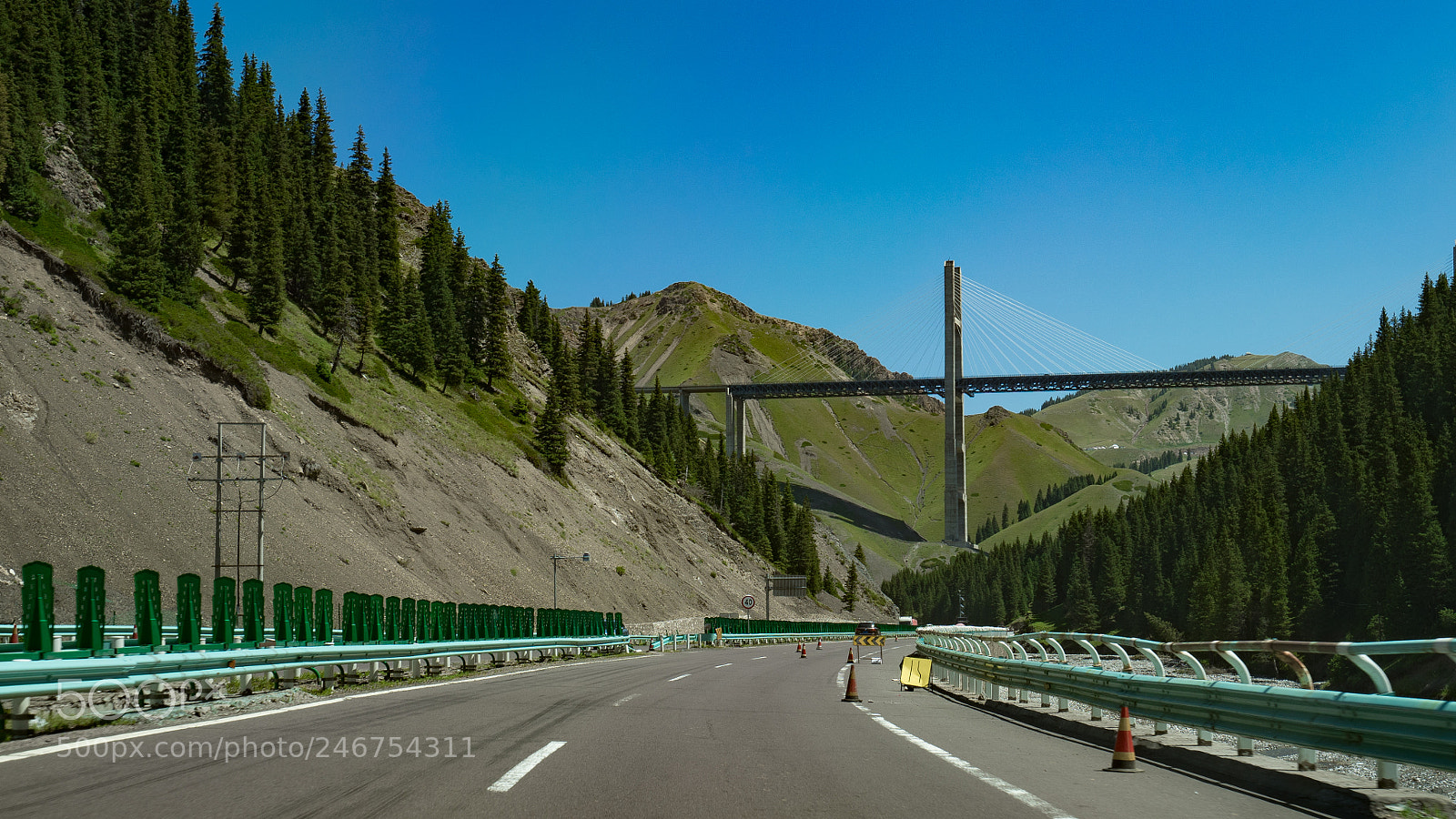 Sony a7 II sample photo. Guo zi gou bridge 果子沟大桥 photography