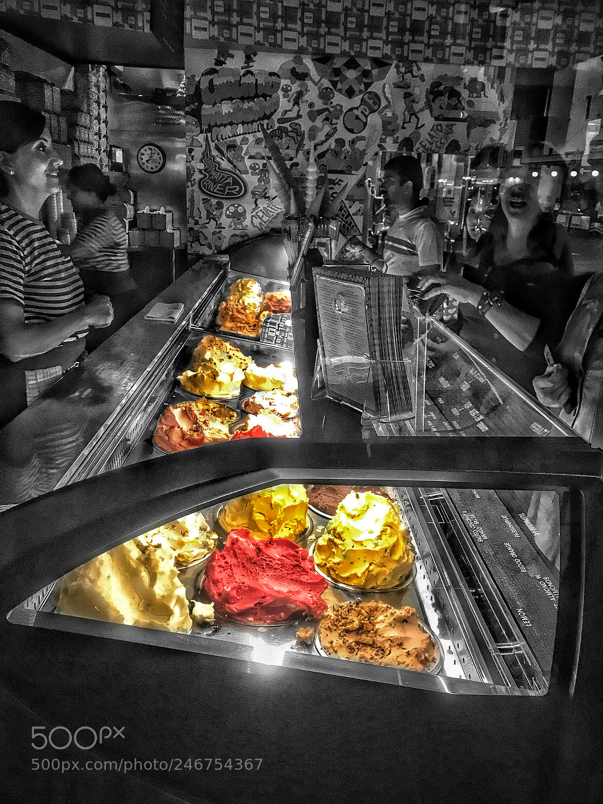 Apple iPhone 7 sample photo. Gelato.... photography