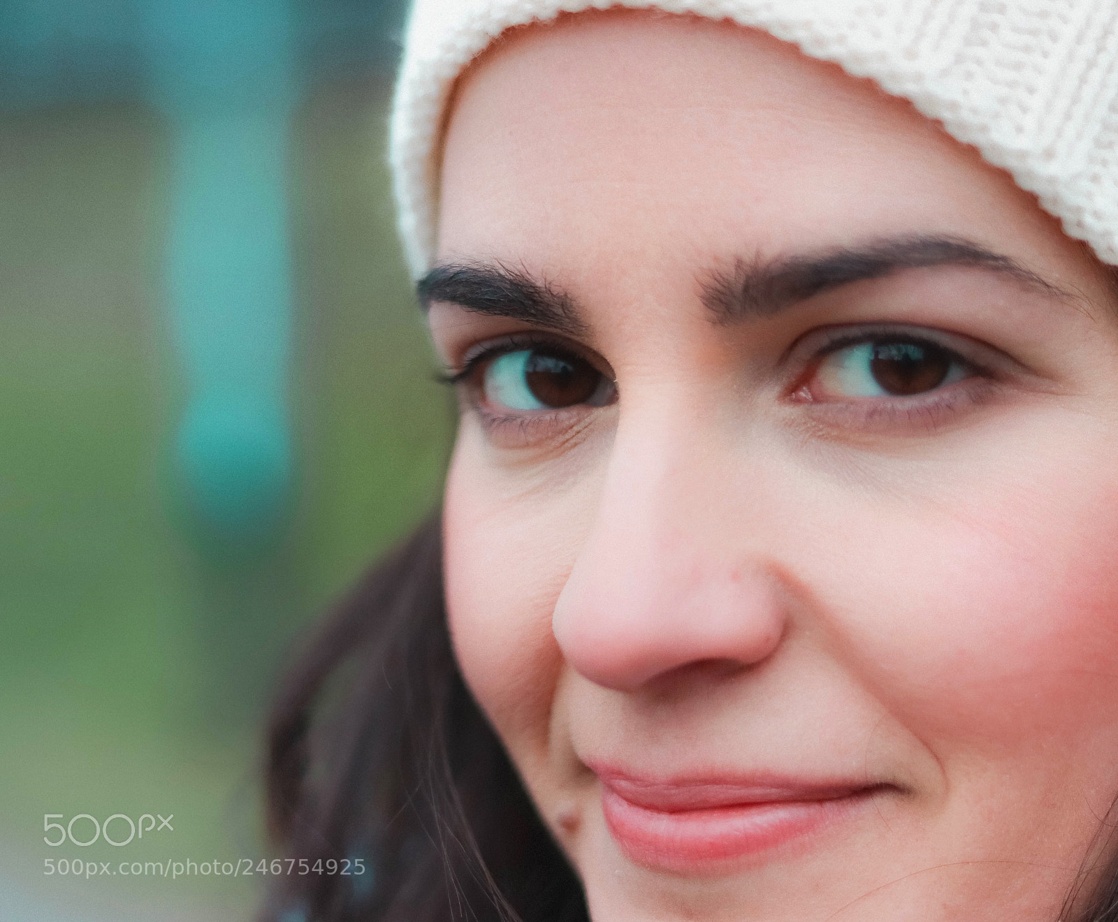 Canon EOS 200D (EOS Rebel SL2 / EOS Kiss X9) sample photo. Like an angel... my photography