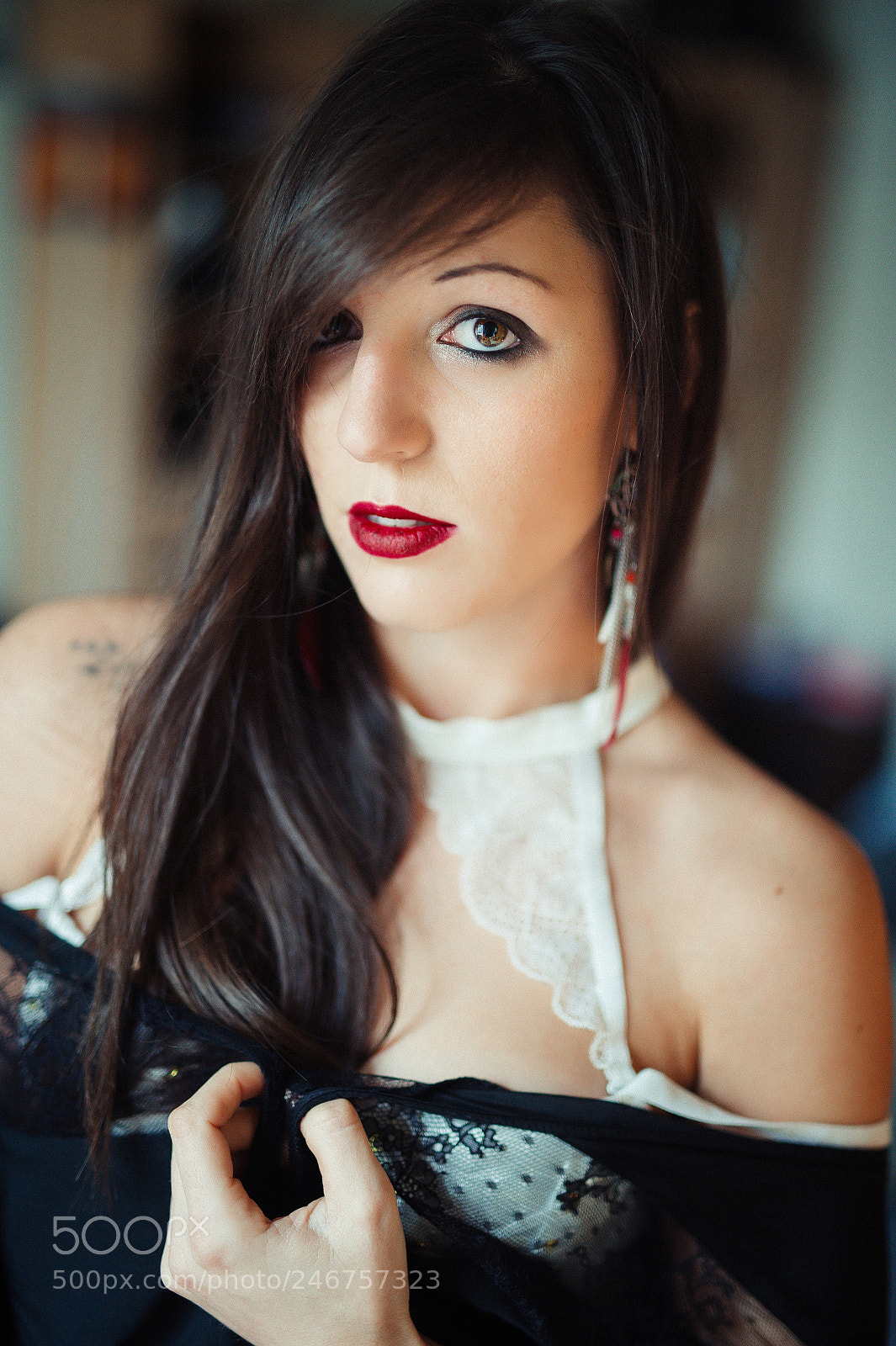 Nikon D4 sample photo. Elodie : portrait : lingerie : glamour photography