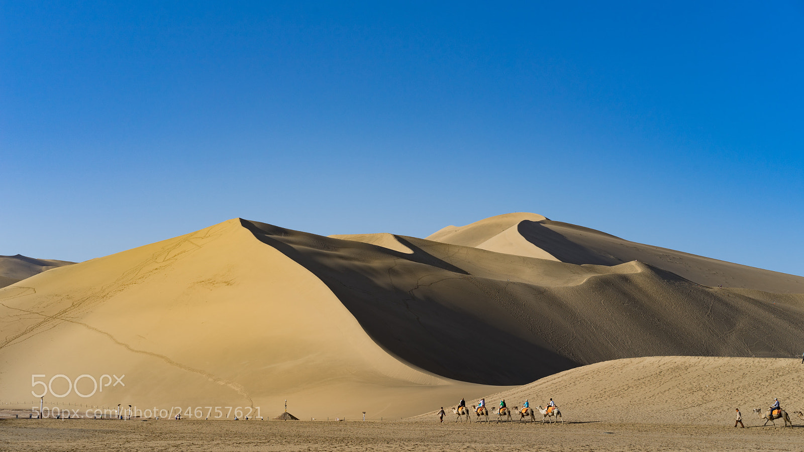 Sony a7 II sample photo. Dunhuang desert 敦煌沙漠 photography