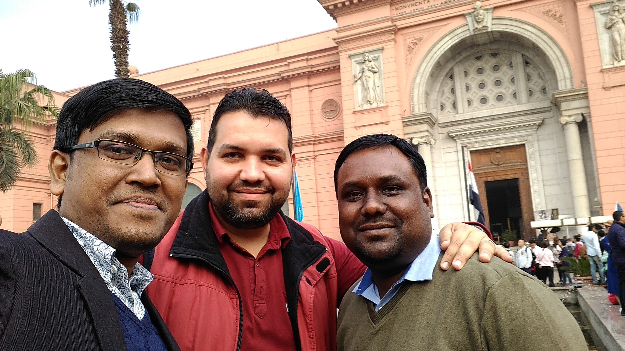 Lenovo K6 NOTE sample photo. With my friends at the egyptian musuem photography