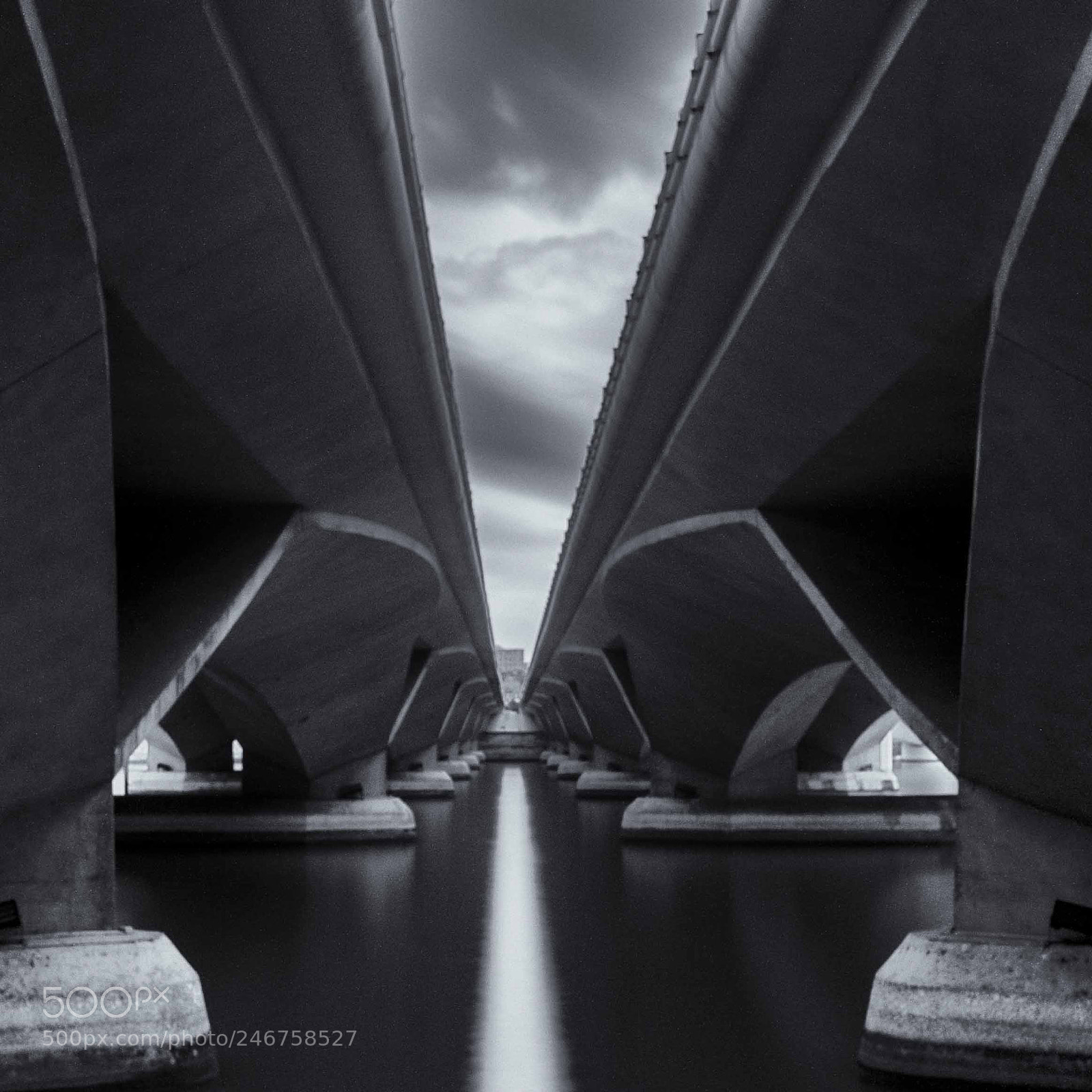 Fujifilm X-Pro1 sample photo. Singapore bridge photography