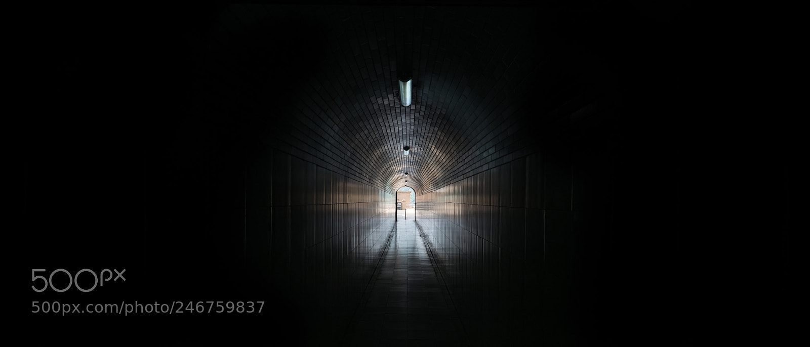 Sony a7 II sample photo. Tunnel 隧道 photography
