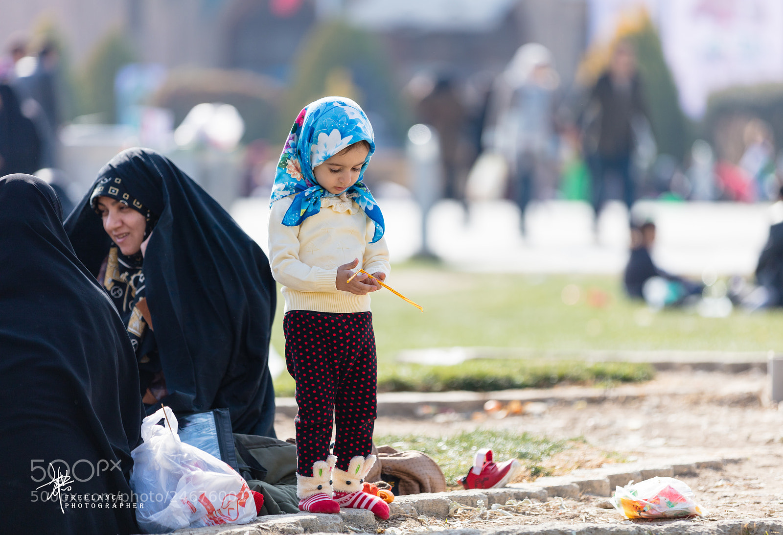 Canon EOS 5DS sample photo. Children in iran photography
