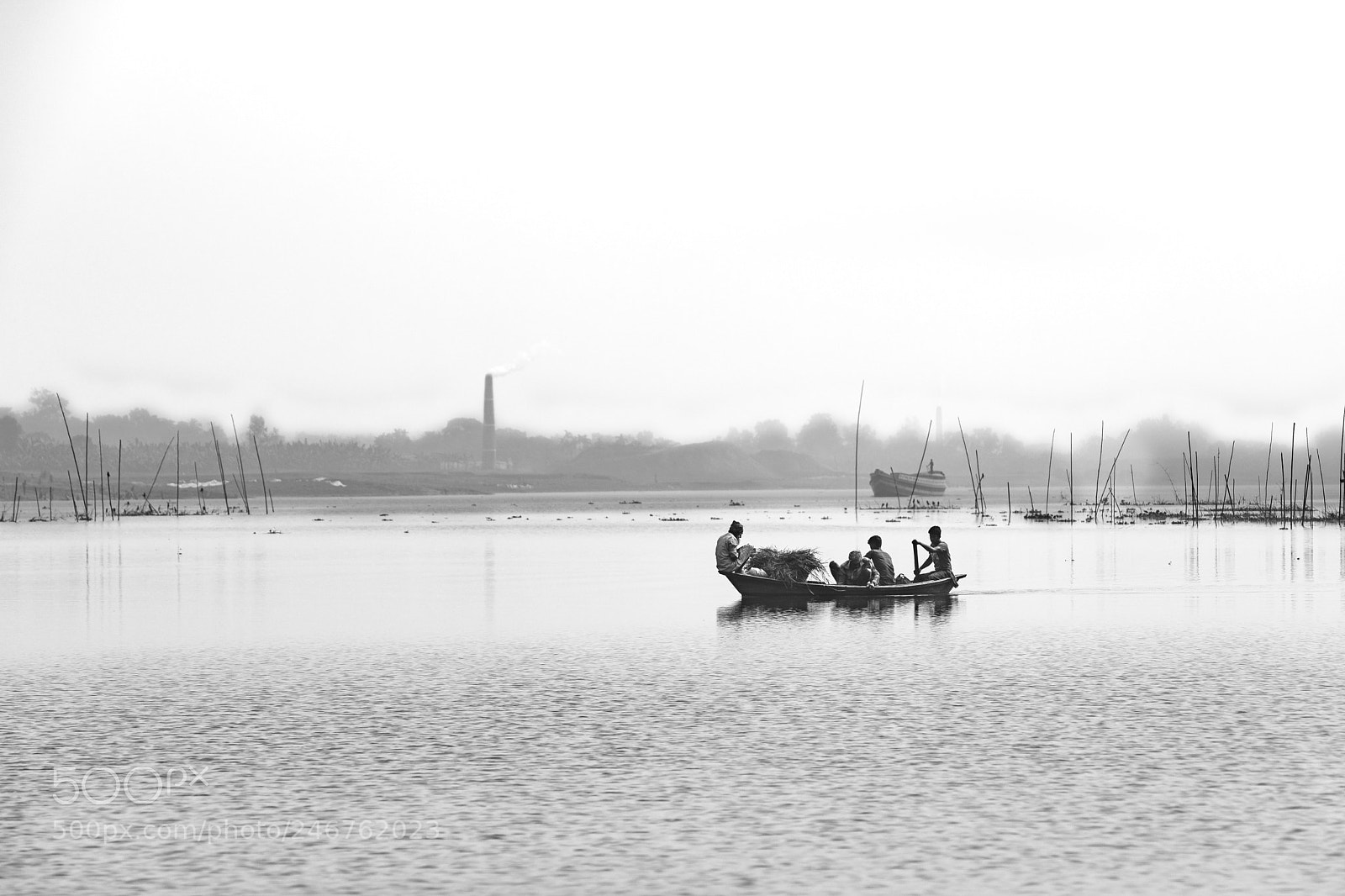 Canon EOS 6D Mark II sample photo. Lonely boat in a photography