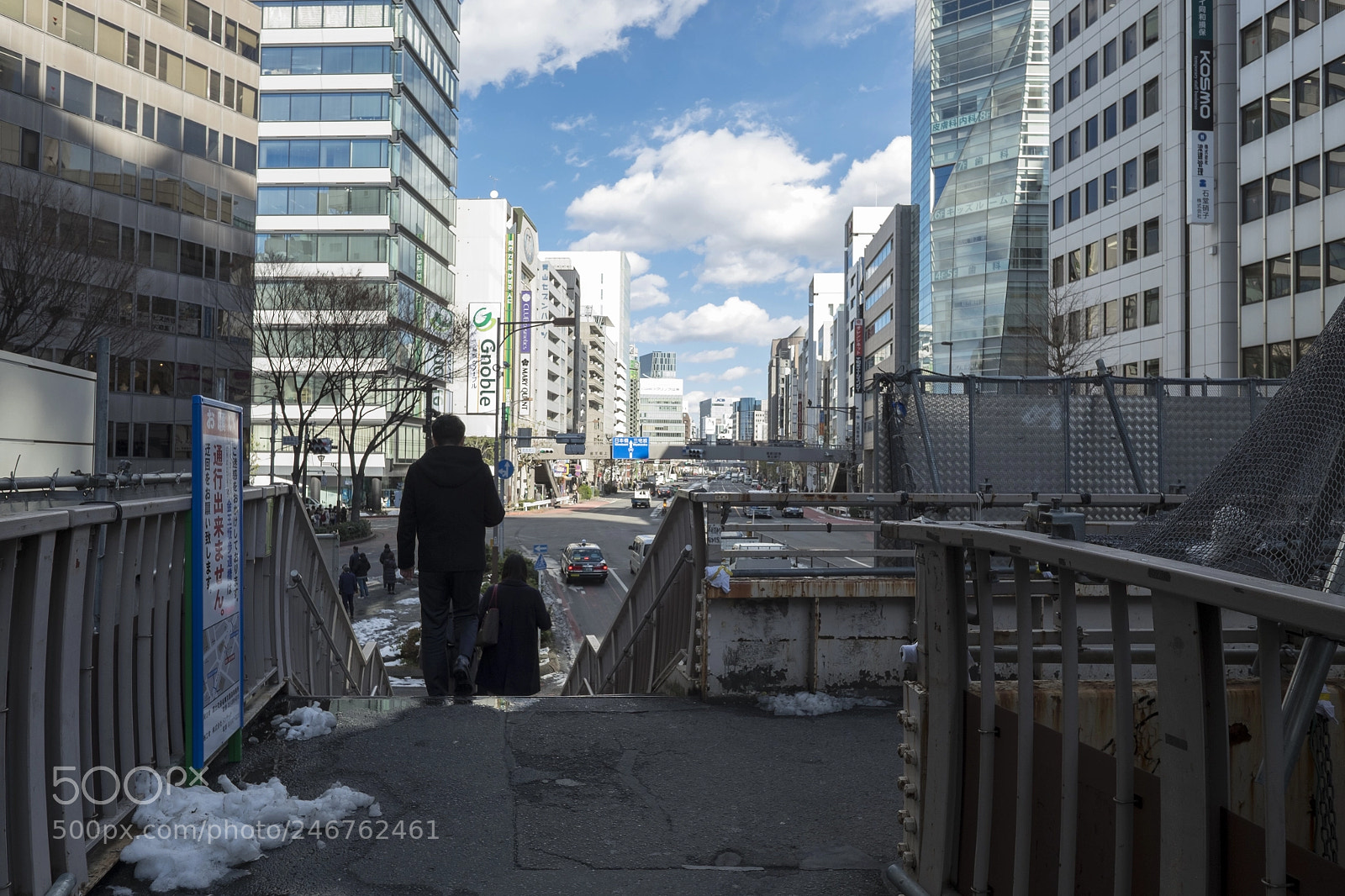 Fujifilm X-T1 sample photo. Tokyo.渋谷区渋谷　金王坂歩道橋から photography
