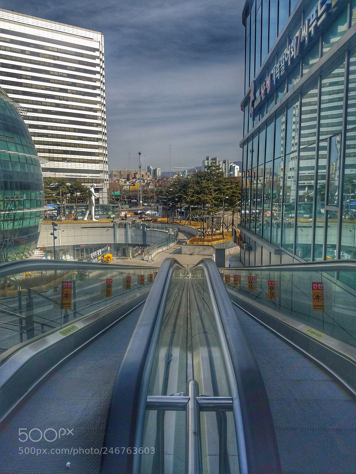 Samsung Galaxy S7 Edge sample photo. City photography