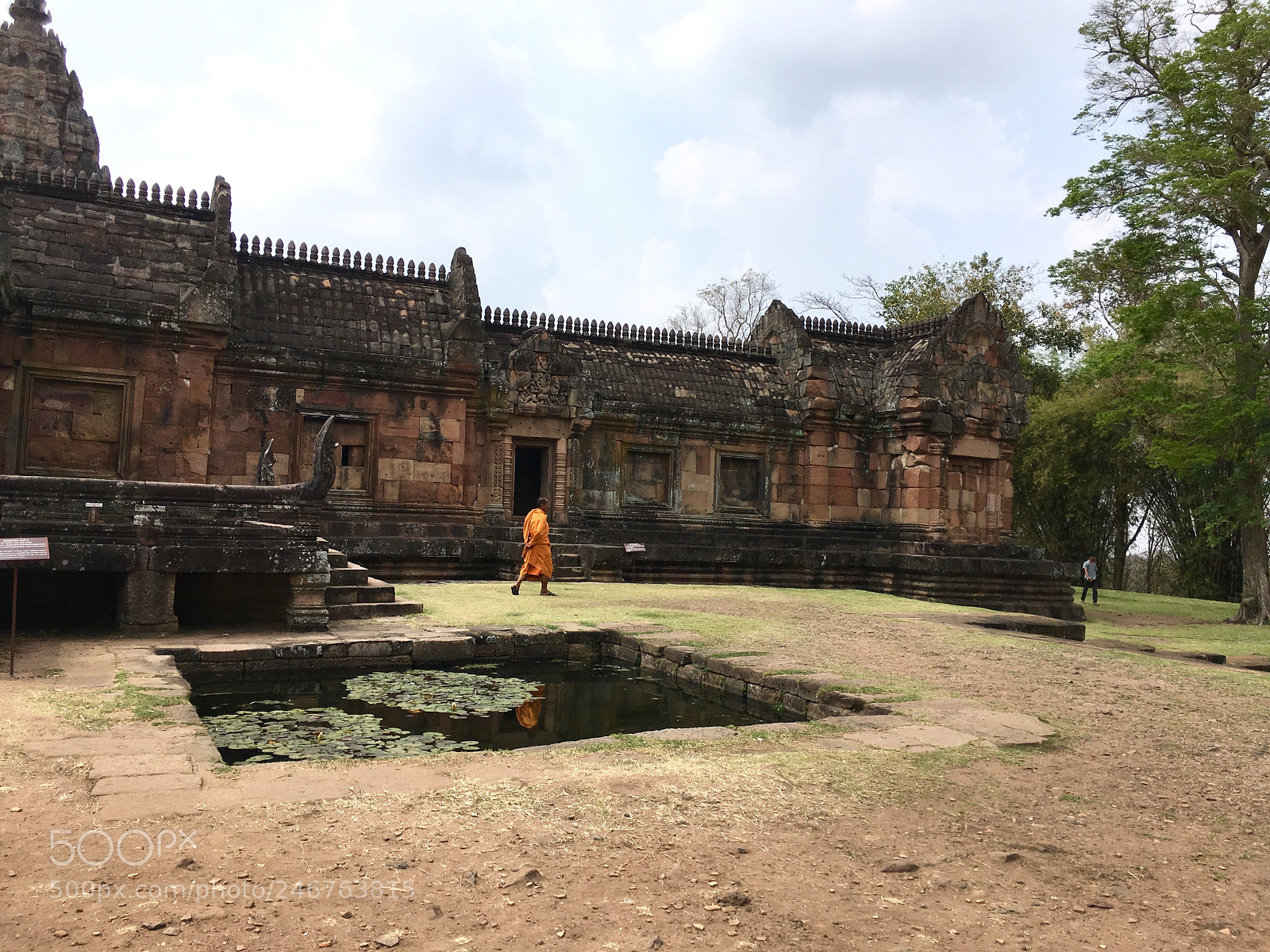 Apple iPhone SE sample photo. Khmer temple thailand photography