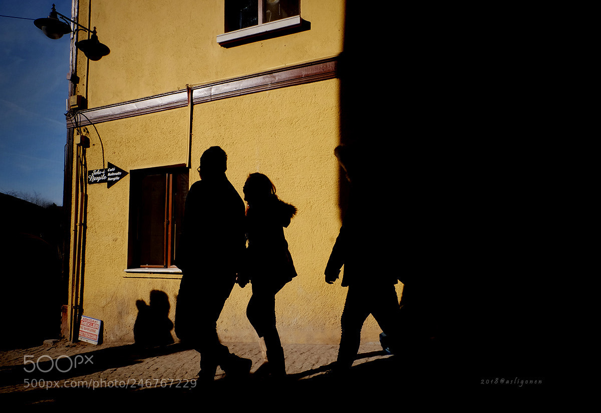 Fujifilm X-M1 sample photo. Yellow photography