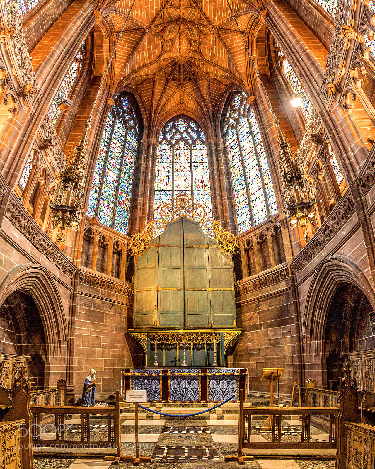 Canon EOS 6D Mark II sample photo. Liverpool cathedral, the largest photography