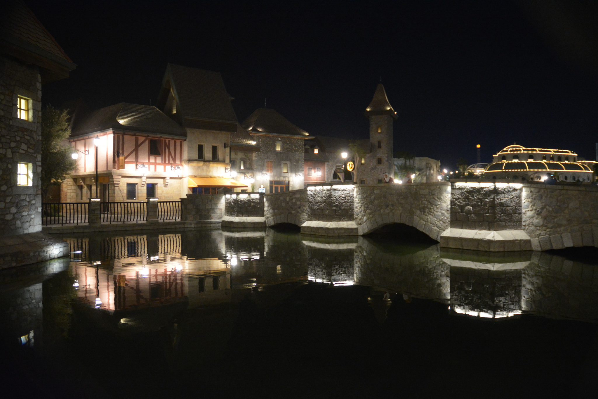 Nikon D5200 sample photo. River land - dubai photography