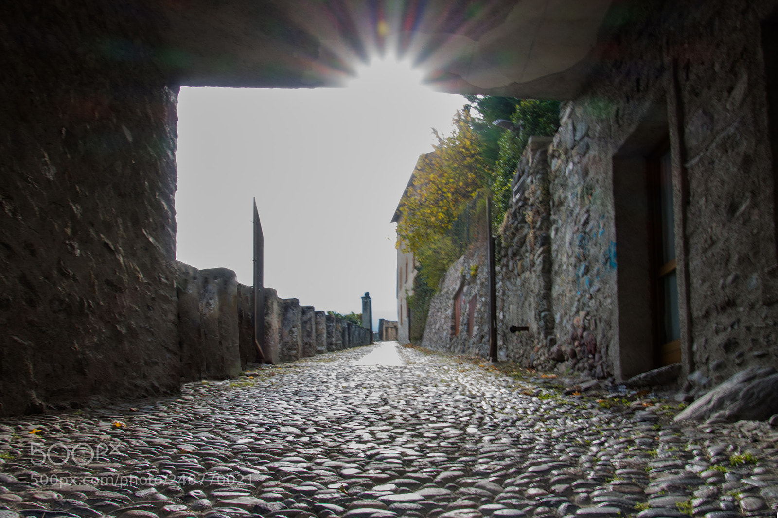 Canon EOS 700D (EOS Rebel T5i / EOS Kiss X7i) sample photo. Entrance - masegra castle photography