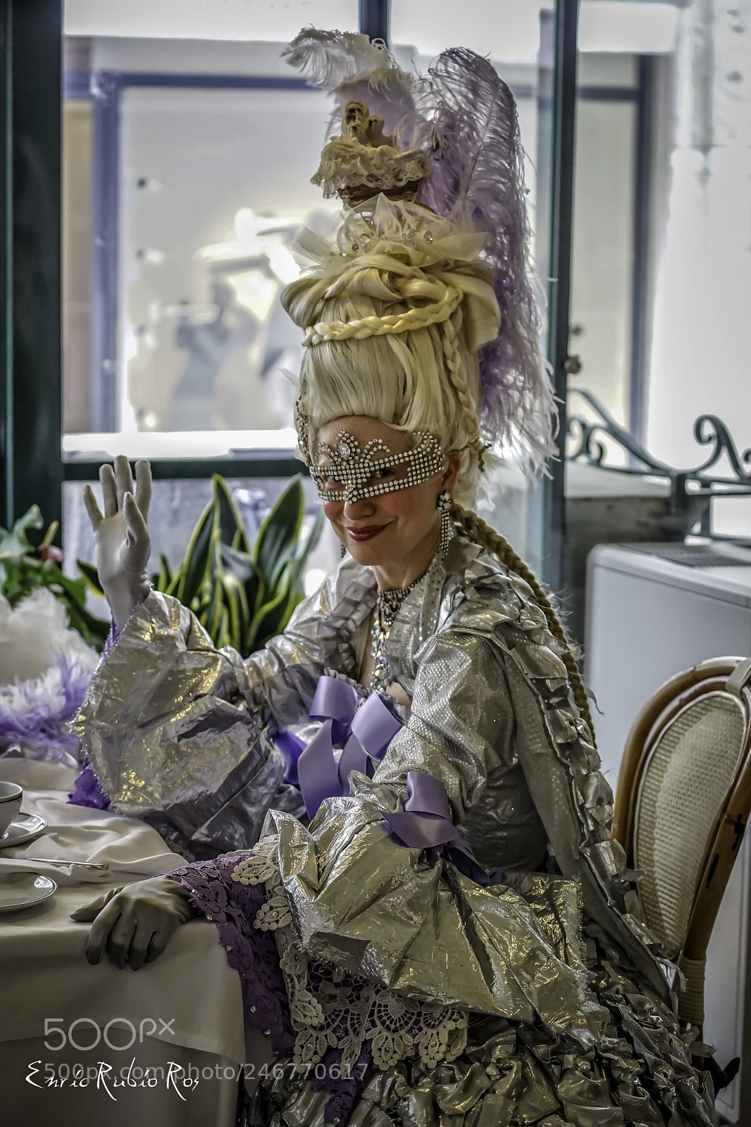 Sony a7 II sample photo. Elegance in the restaurant photography