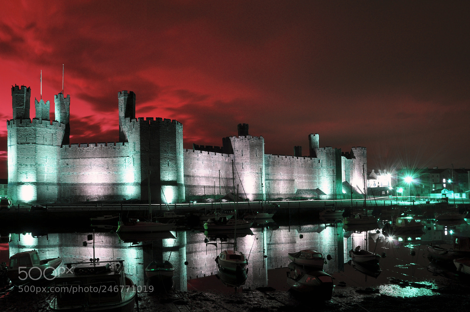 Nikon D90 sample photo. Caernarfon castle at night photography