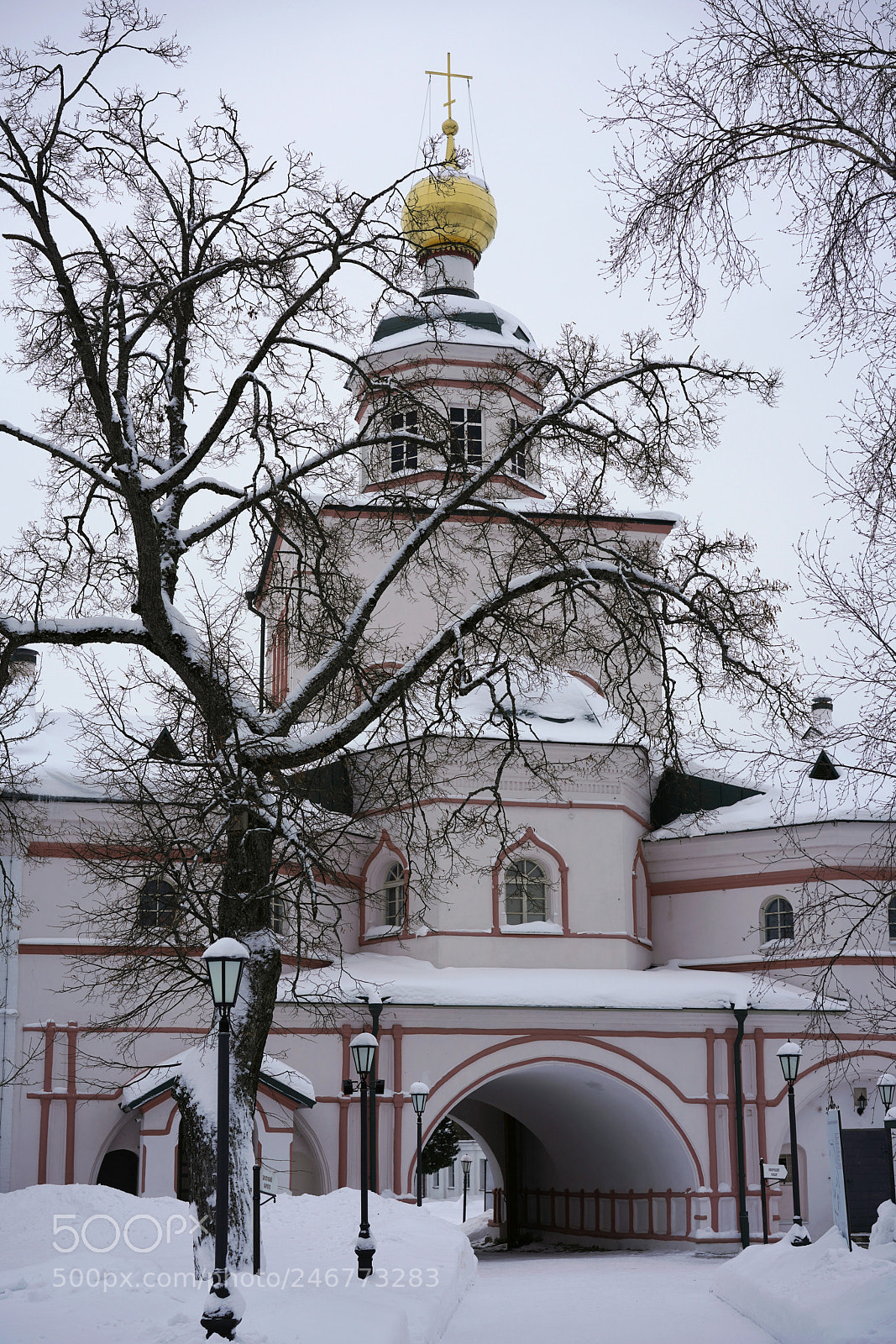 Sony a7R III sample photo. Надвратная церковь во имя архистратига Михаила photography