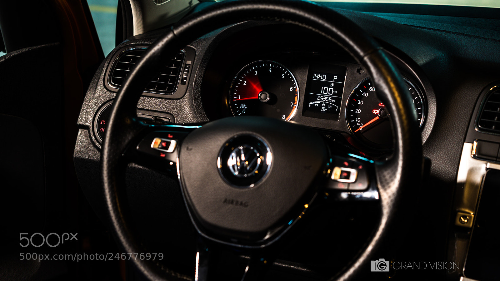 Sony a7 II sample photo. Cross polo photography