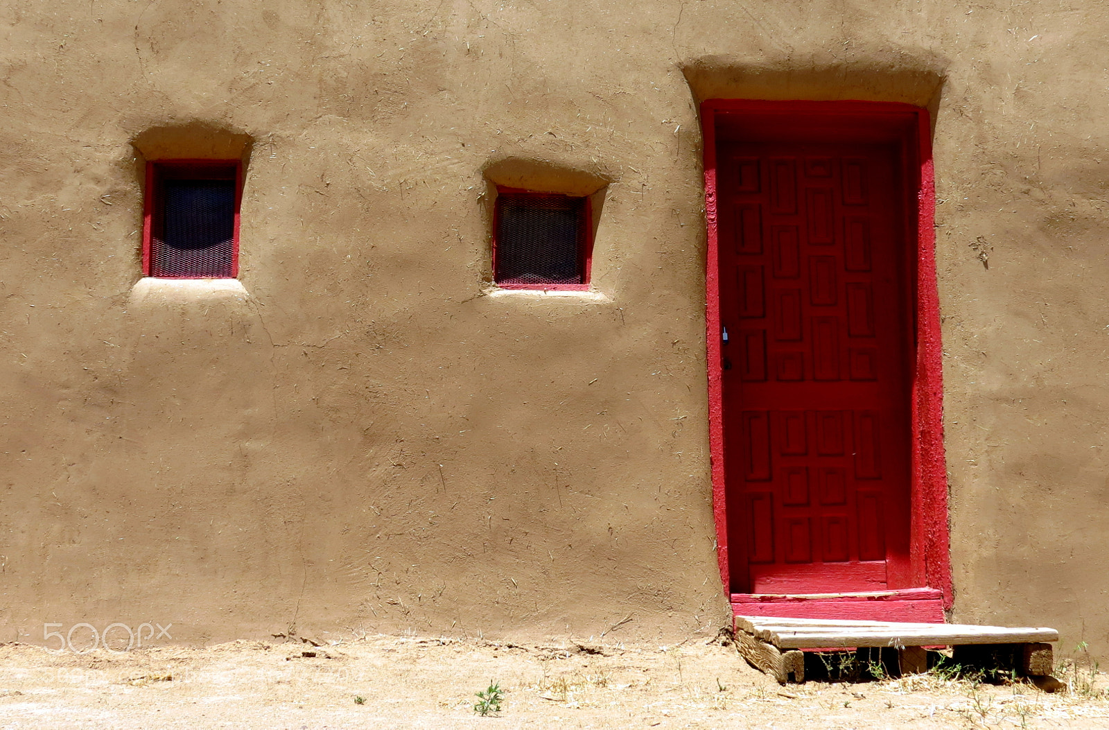Canon PowerShot SX40 HS sample photo. Red door with matching photography