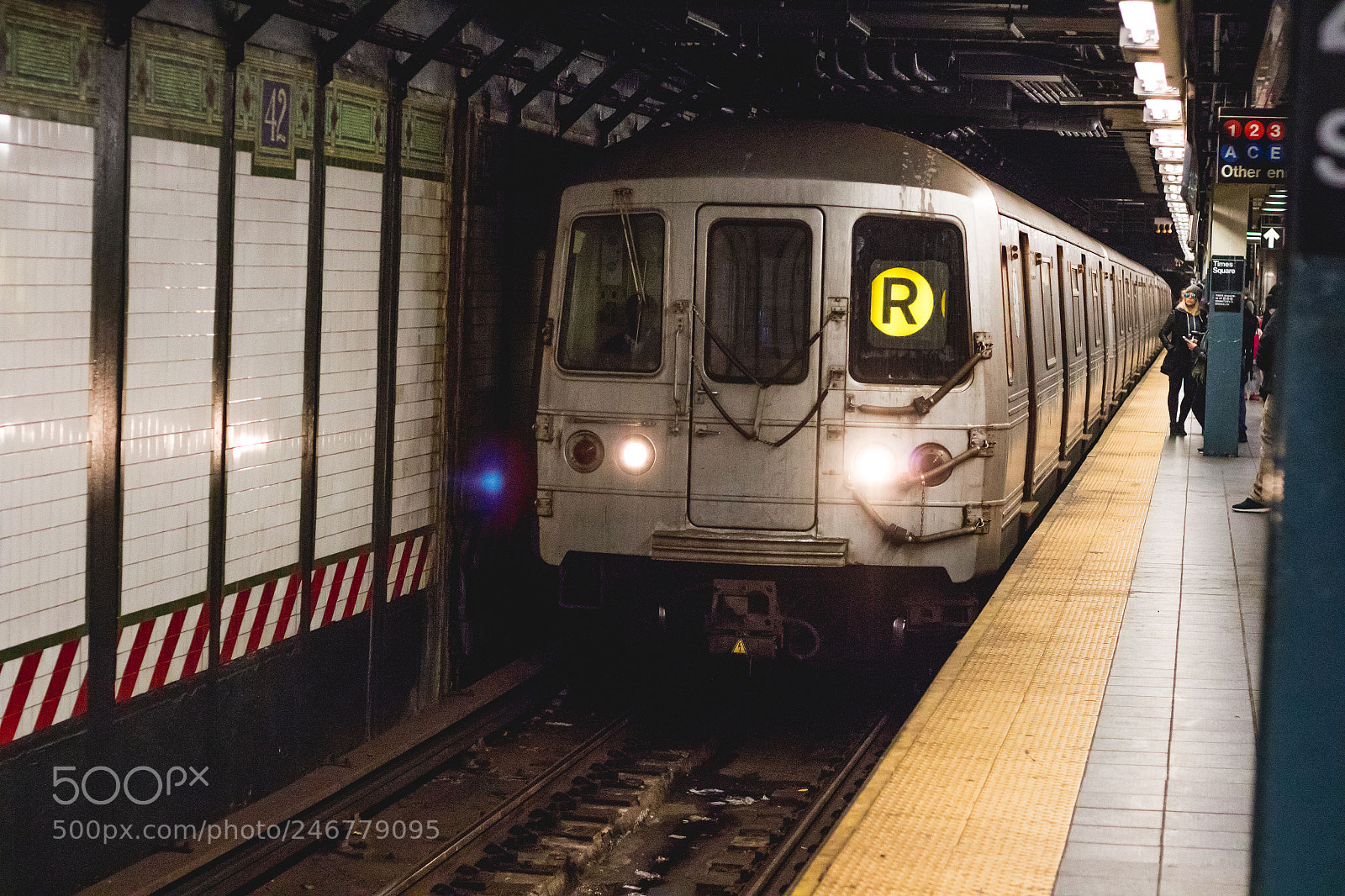 Canon EOS 7D Mark II sample photo. New york subway underground photography