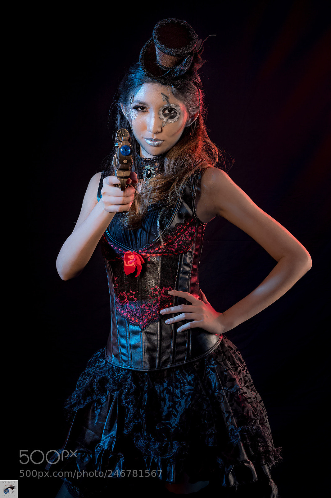 Nikon D5 sample photo. Book: steampunk photography