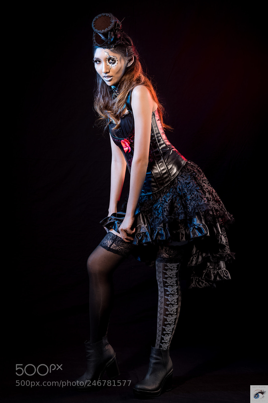 Nikon D5 sample photo. Book: steampunk photography