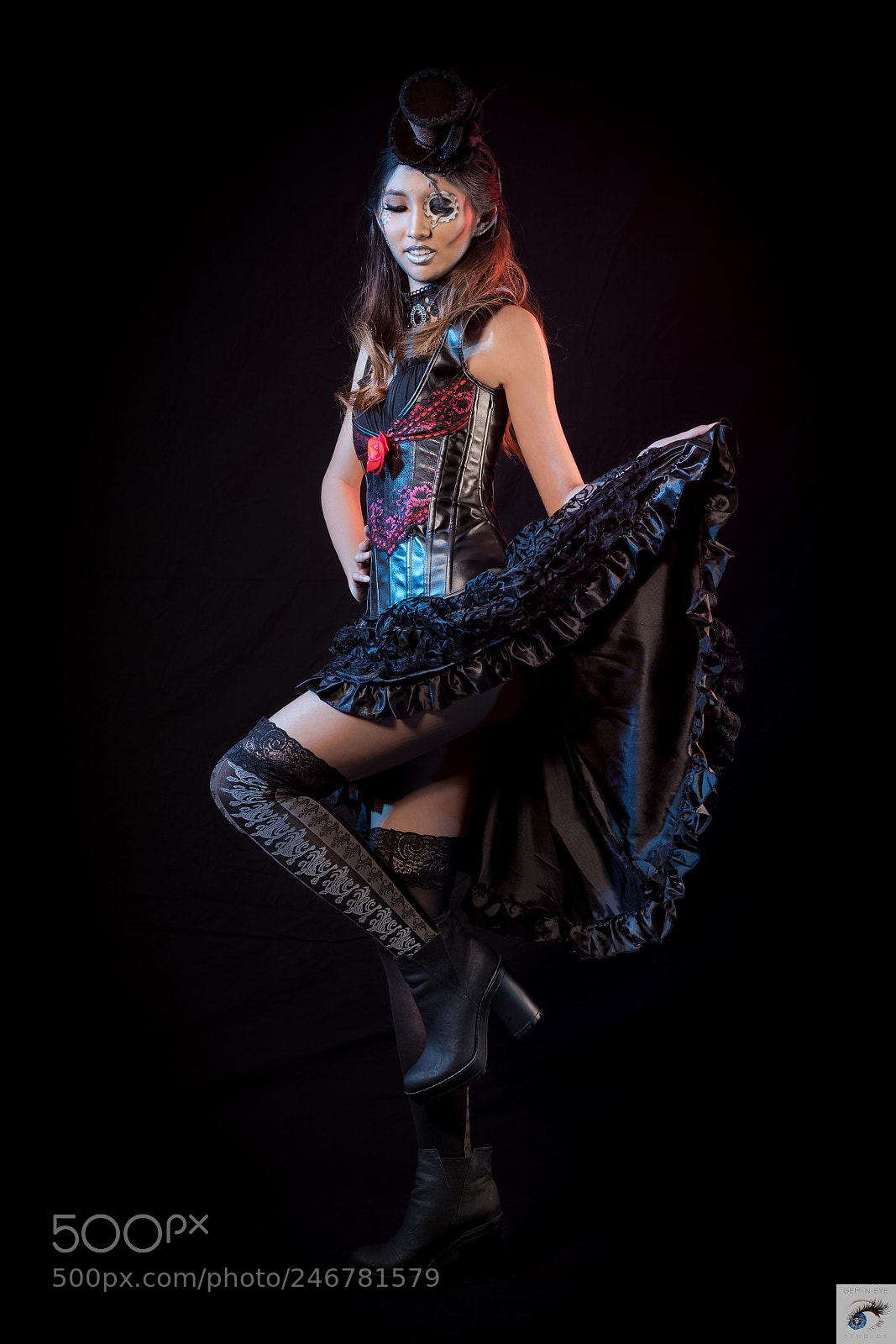 Nikon D5 sample photo. Book: steampunk photography