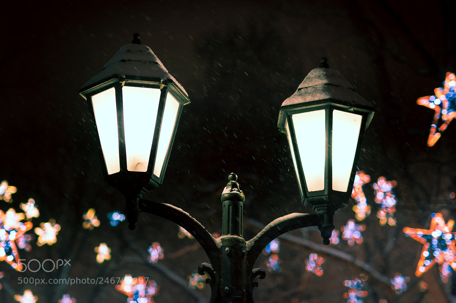 Nikon D5200 sample photo. Lantern in old town photography