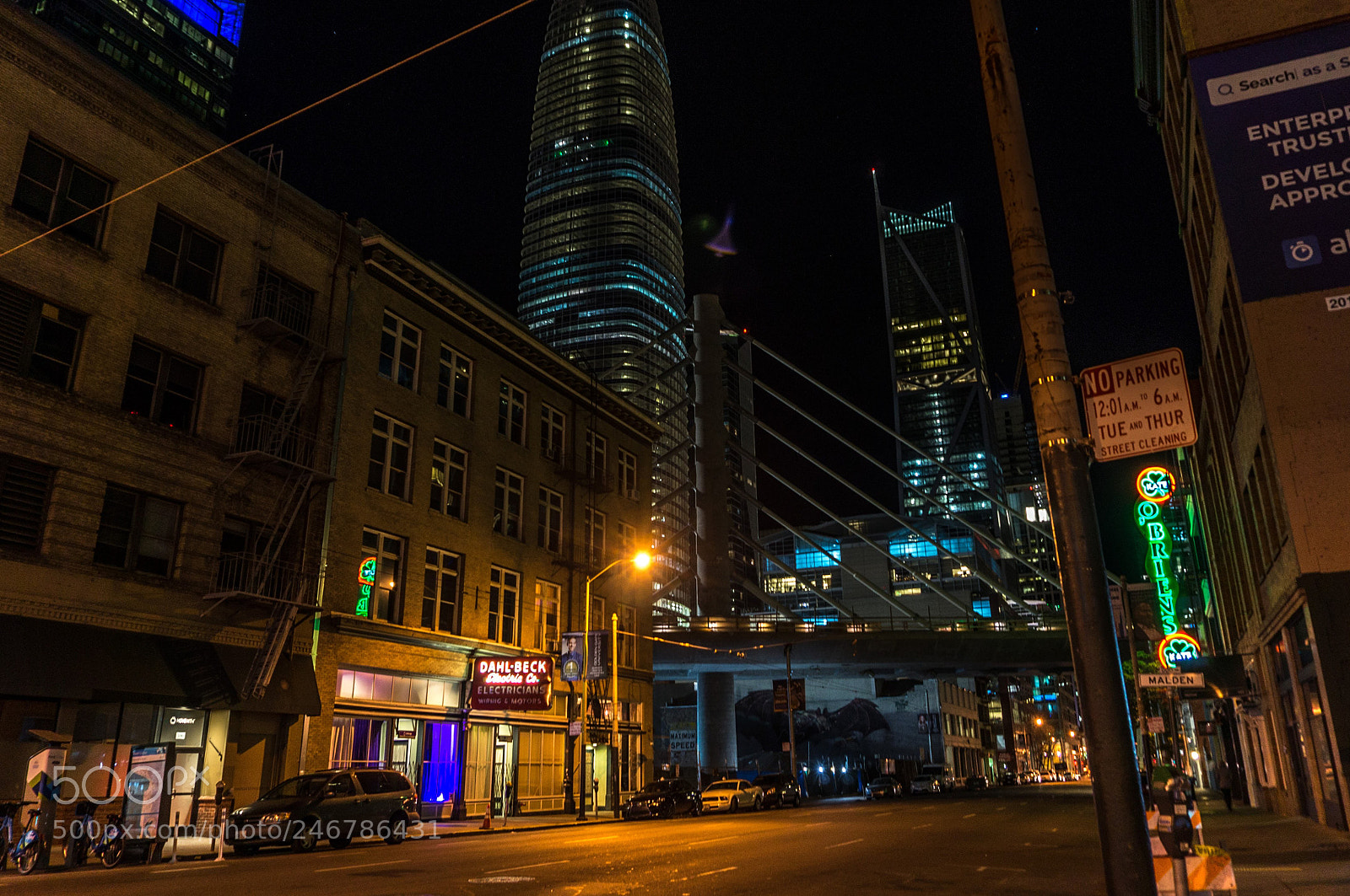 Sony Alpha NEX-F3 sample photo. Howard street photography