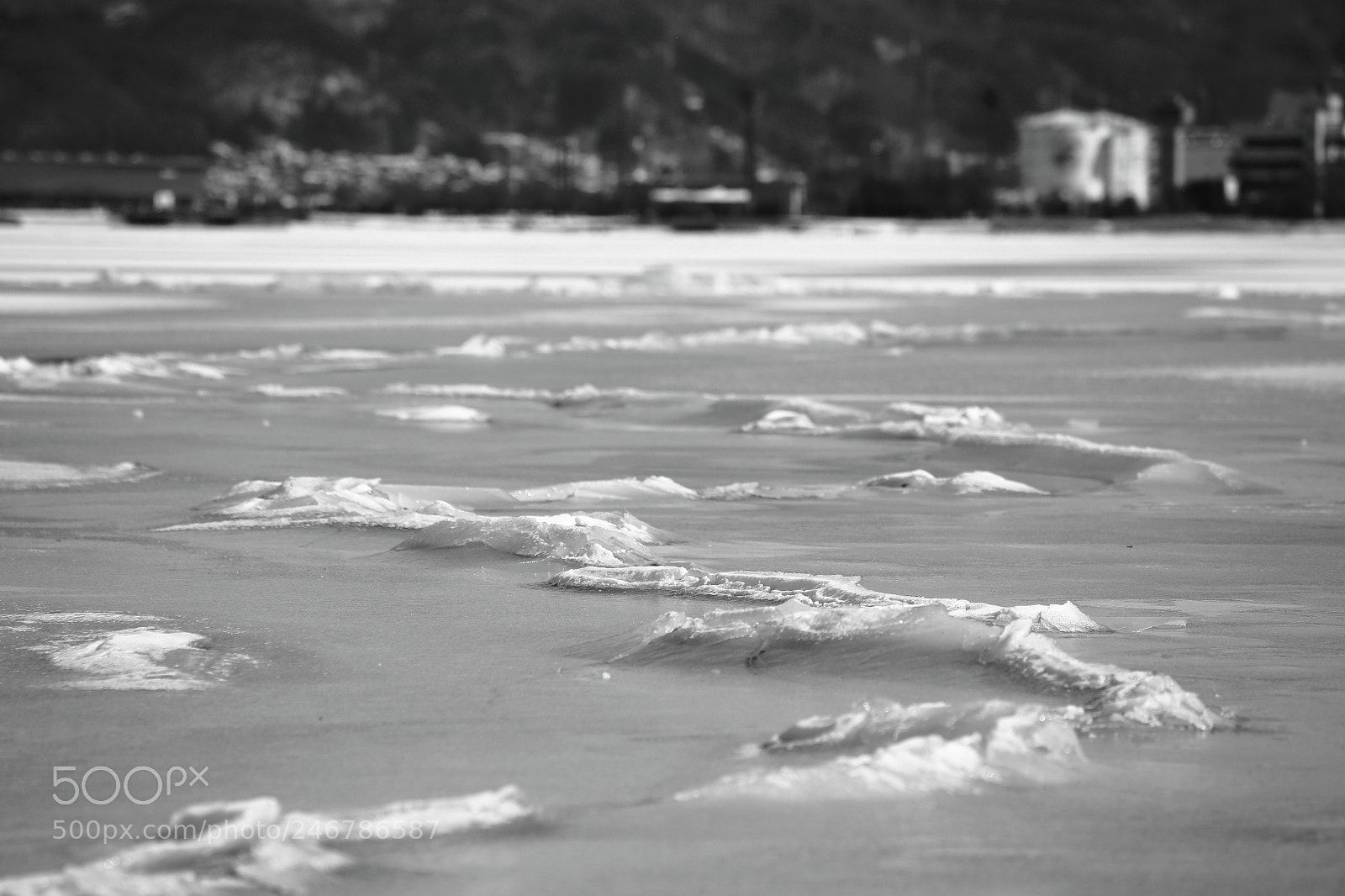 Canon EF 70-300 F4-5.6 IS II USM sample photo. Frozen wave photography