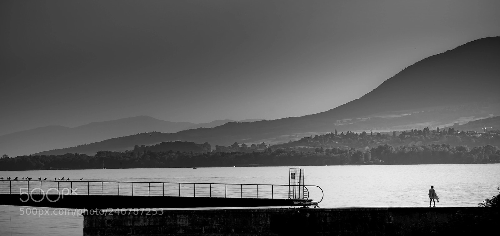 Nikon D90 sample photo. Facing the lake photography