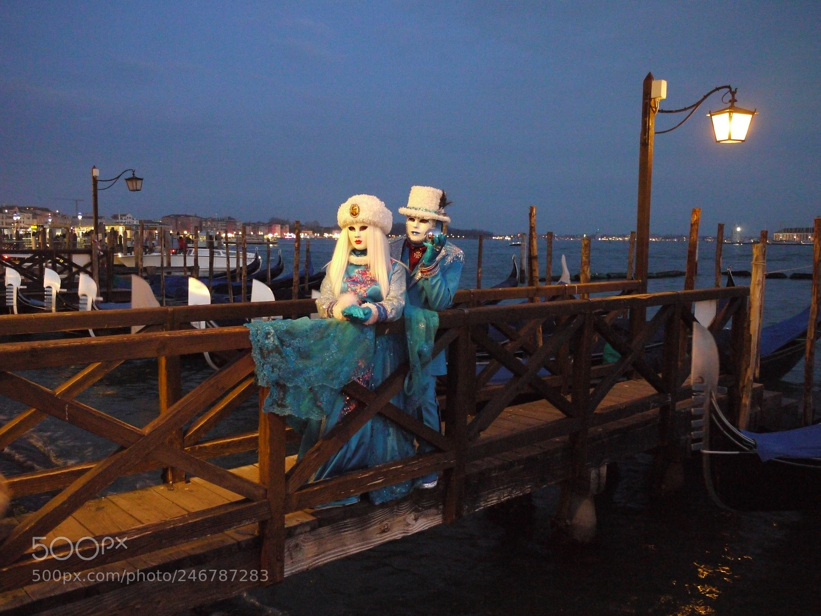 Panasonic Lumix DMC-GF1 sample photo. Venice carnaval in blue photography