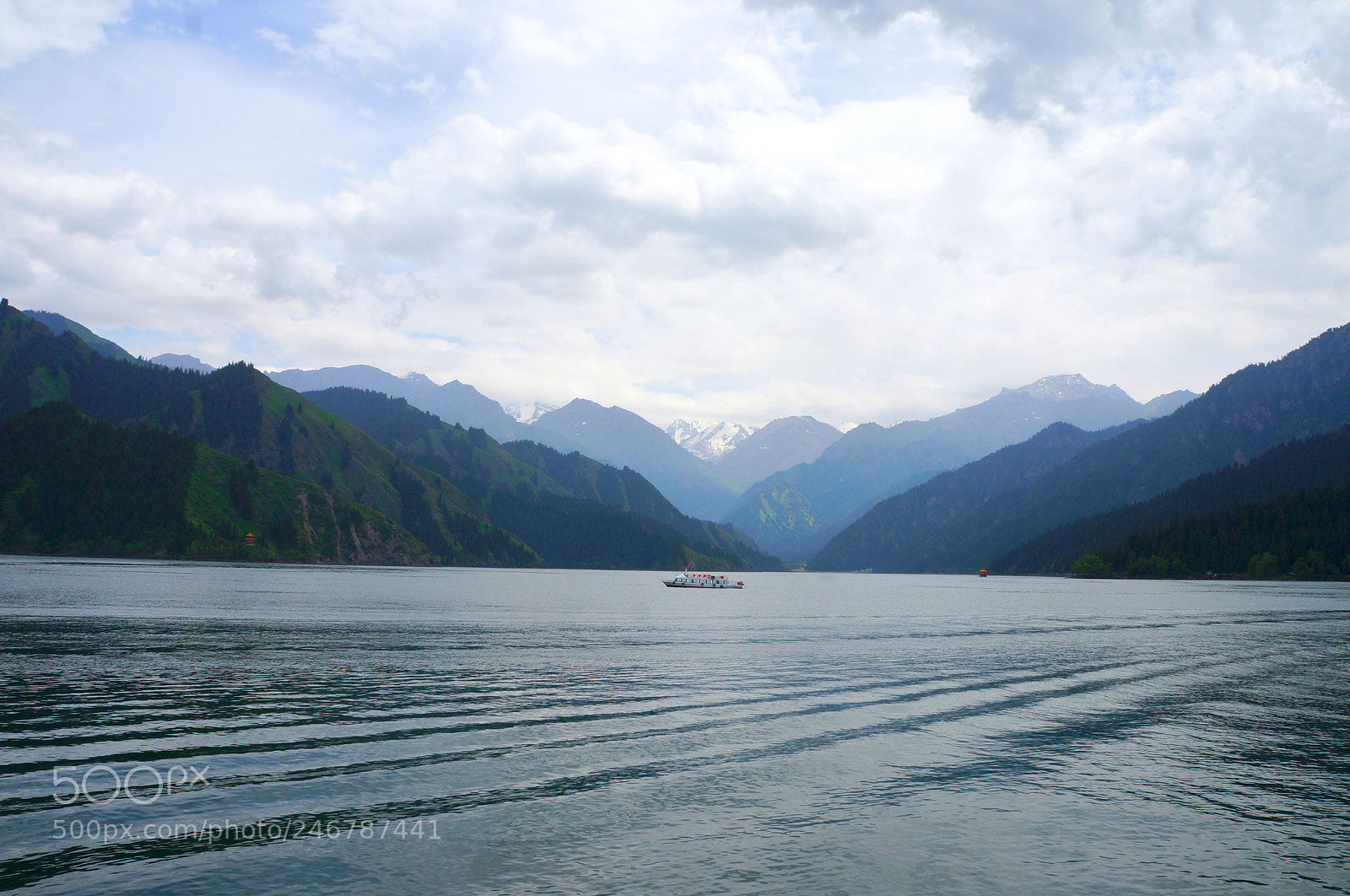 Sony Alpha NEX-F3 sample photo. The heavenly lake photography