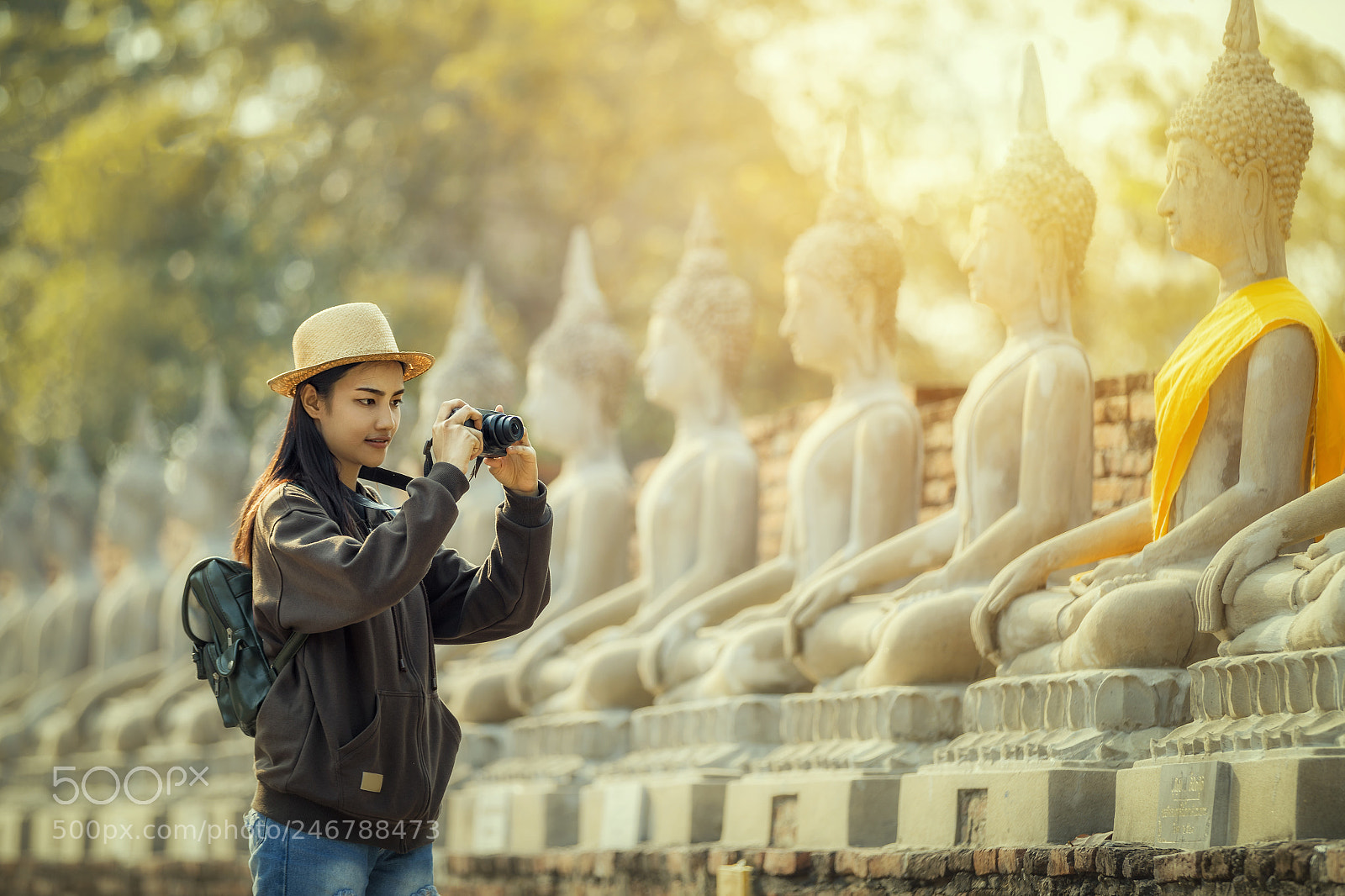 Canon EOS 6D sample photo. Asian woman are travel photography