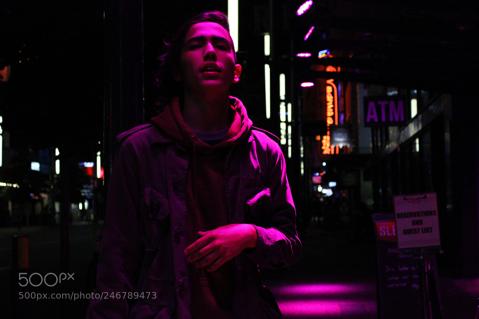 Canon EOS 600D (Rebel EOS T3i / EOS Kiss X5) sample photo. Nightlife1 photography