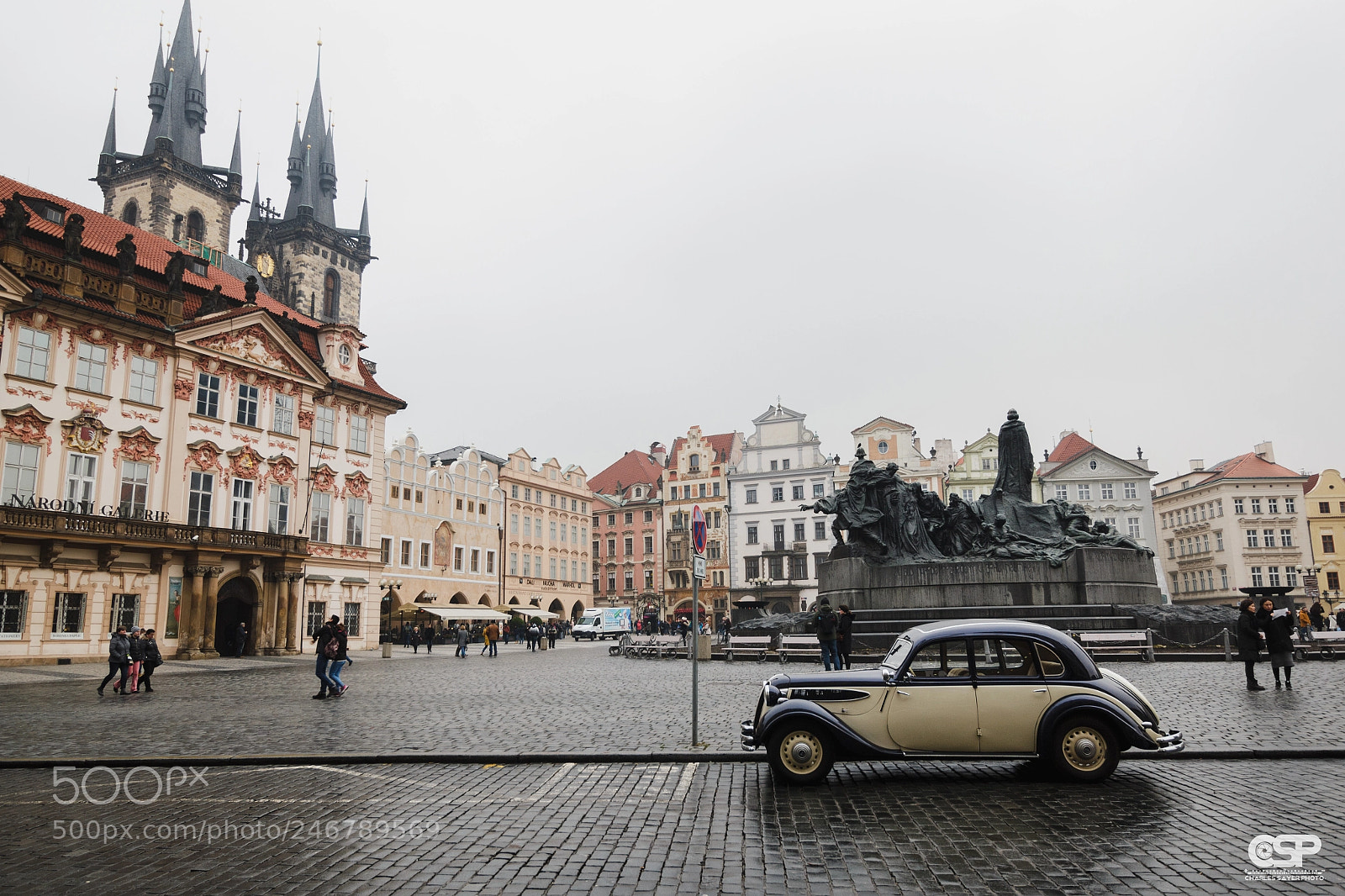 Canon EOS 550D (EOS Rebel T2i / EOS Kiss X4) sample photo. Prague, r publique tch photography