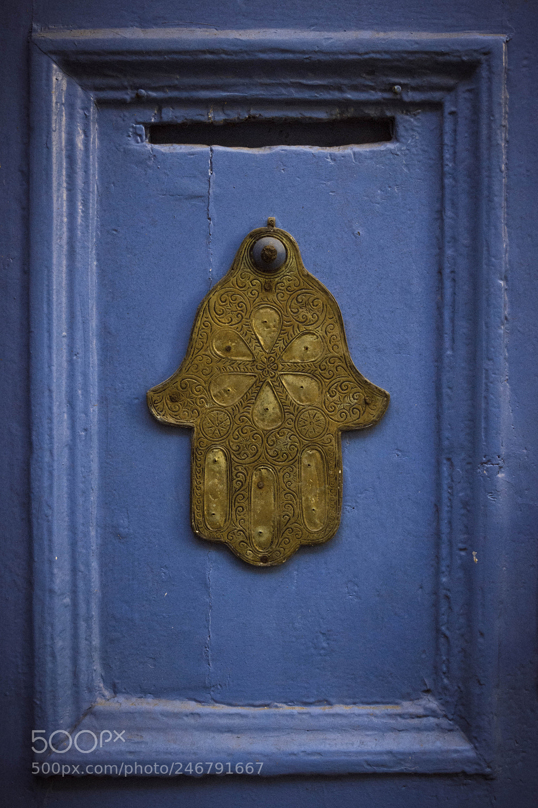 Canon EOS 550D (EOS Rebel T2i / EOS Kiss X4) sample photo. Symbol of protection #2 photography